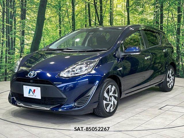 Toyota AQUA 2019-08 8878667-16