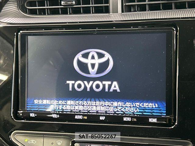 Toyota AQUA 2019-08 8878667-2