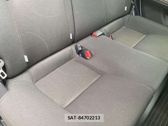 Toyota AQUA 2017-12 8878665-10