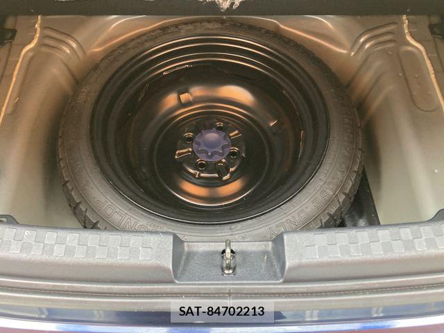 Toyota AQUA 2017-12 8878665-8