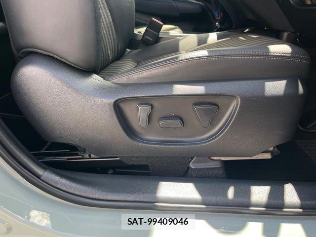 Toyota AQUA 2022-12 8878646-7