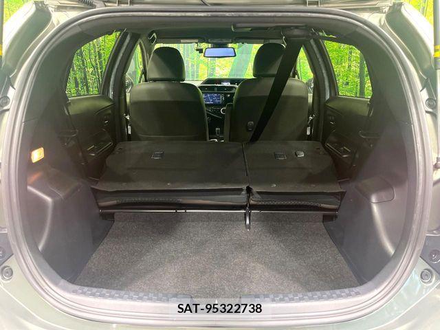Toyota AQUA 2020-03 8878662-9