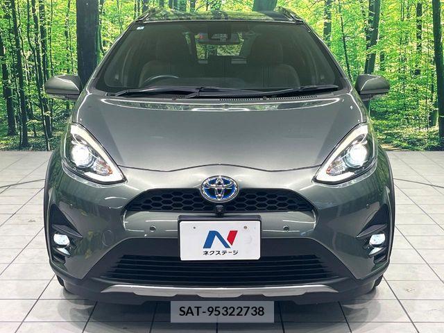 Toyota AQUA 2020-03 8878662-13