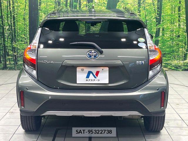 Toyota AQUA 2020-03 8878662-14
