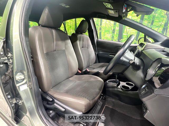 Toyota AQUA 2020-03 8878662-7