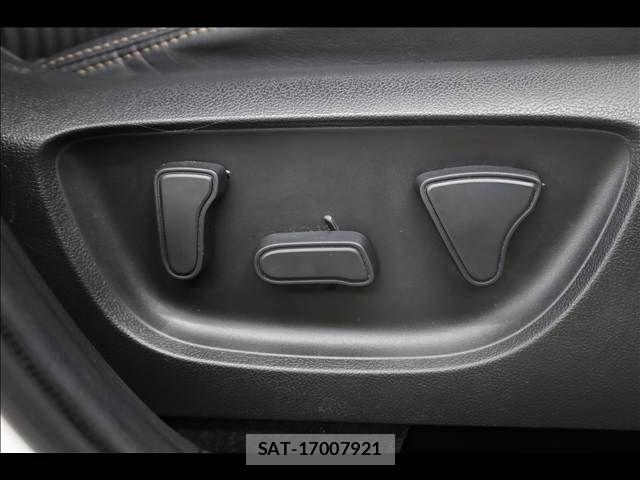 Toyota AQUA 2021-10 8878653-9