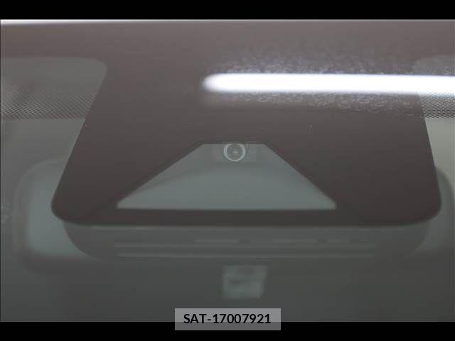 Toyota AQUA 2021-10 8878653-5