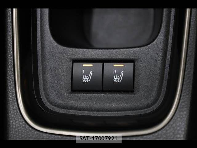 Toyota AQUA 2021-10 8878653-8