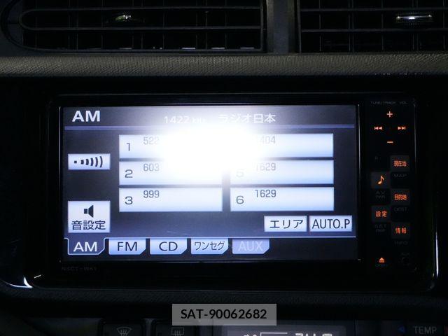 Toyota AQUA 2014-03 8878674-19