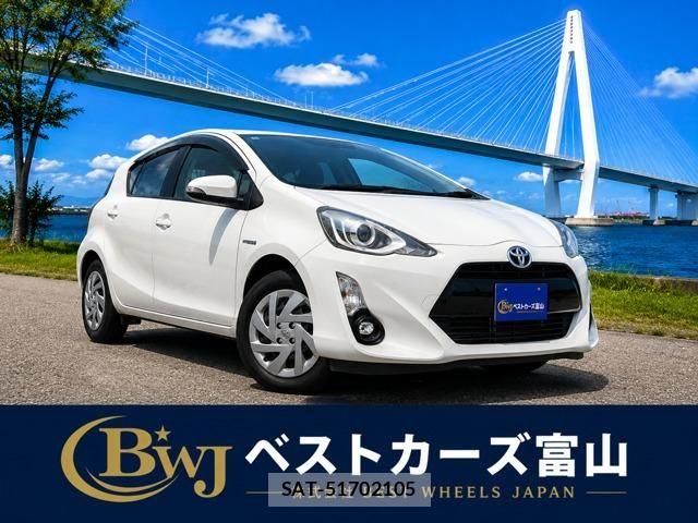 Toyota AQUA 2015-03 8878679-0