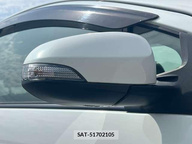 Toyota AQUA 2015-03 8878679-19