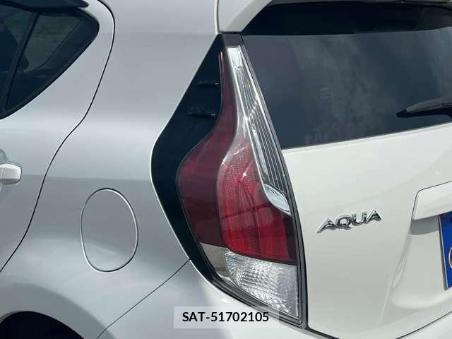 Toyota AQUA 2015-03 8878679-22