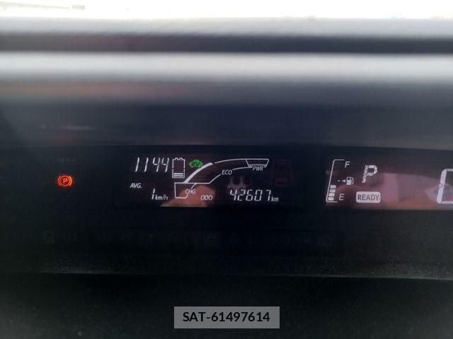 Toyota AQUA 2016-04 8878655-29