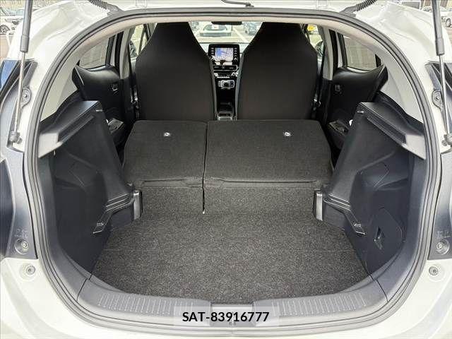 Toyota AQUA 2022-09 8878656-20