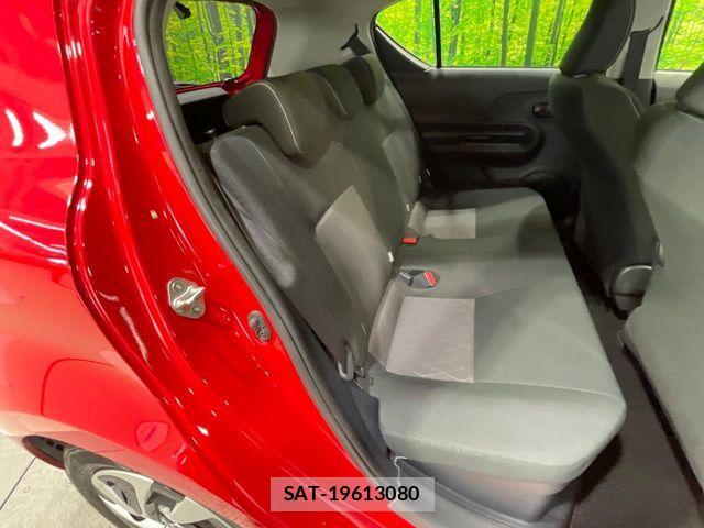 Toyota AQUA 2019-08 8878664-9