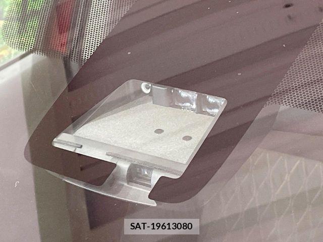 Toyota AQUA 2019-08 8878664-4