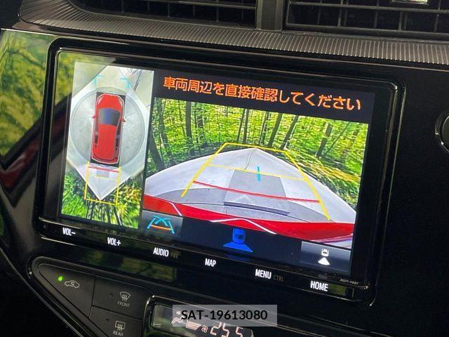 Toyota AQUA 2019-08 8878664-6