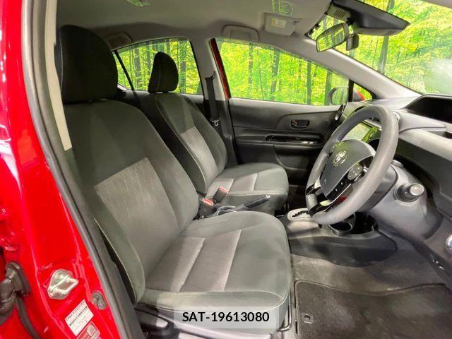 Toyota AQUA 2019-08 8878664-8