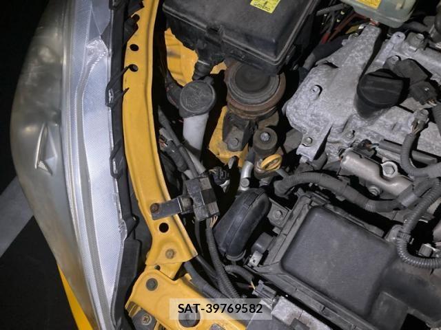 Toyota AQUA 2013-07 8878699-7