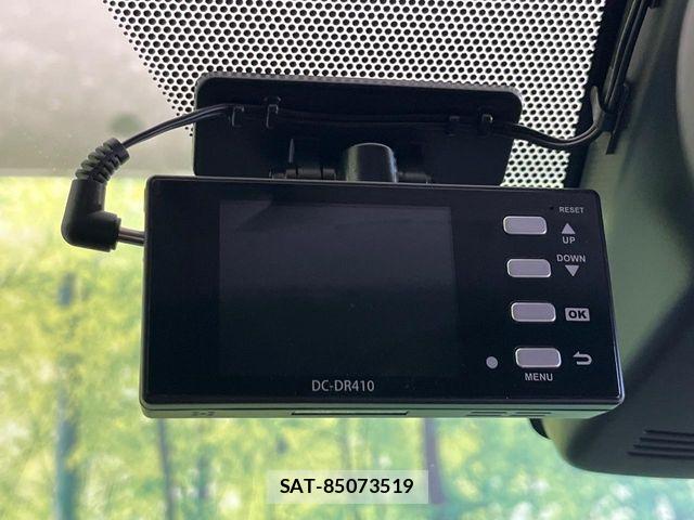Toyota AQUA 2018-09 8878661-6
