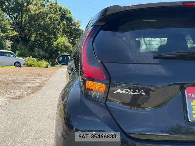 Toyota AQUA 2023-09 8878643-10