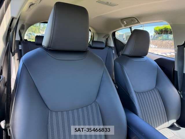 Toyota AQUA 2023-09 8878643-14
