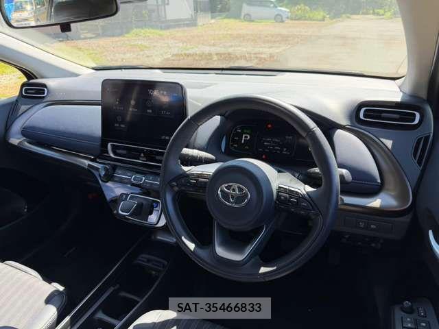 Toyota AQUA 2023-09 8878643-15