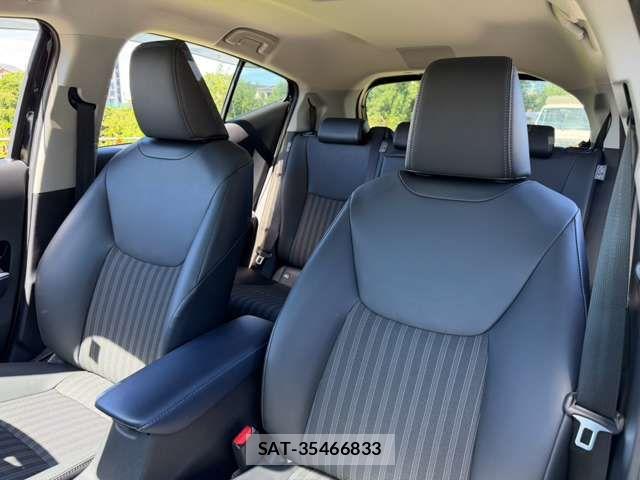 Toyota AQUA 2023-09 8878643-18