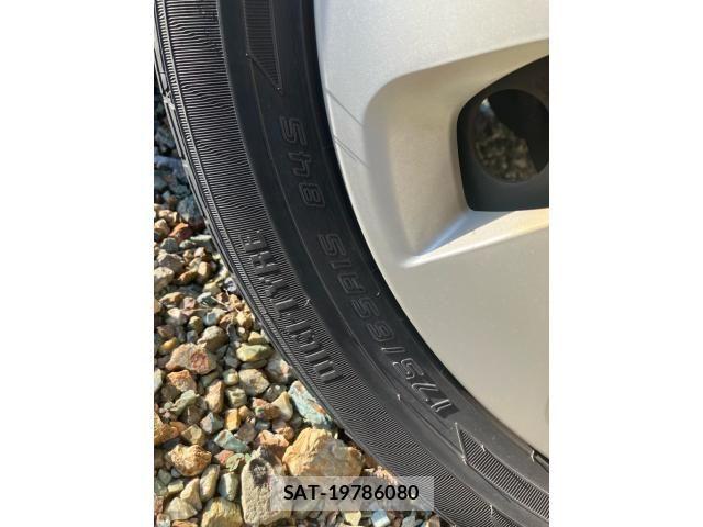 Toyota AQUA 2012-11 8883299-8