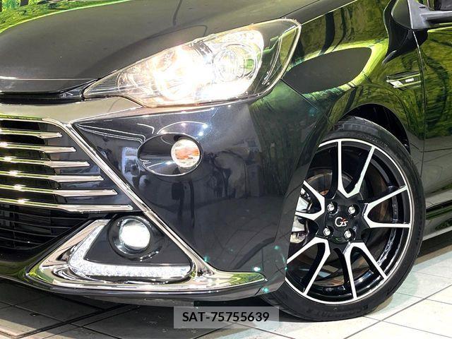 Toyota AQUA 2016-03 8883289-11
