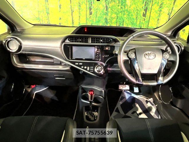 Toyota AQUA 2016-03 8883289-1