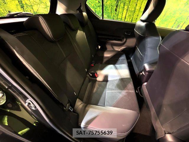 Toyota AQUA 2016-03 8883289-8