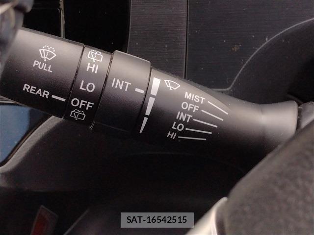 Toyota AQUA 2015-10 8883291-24