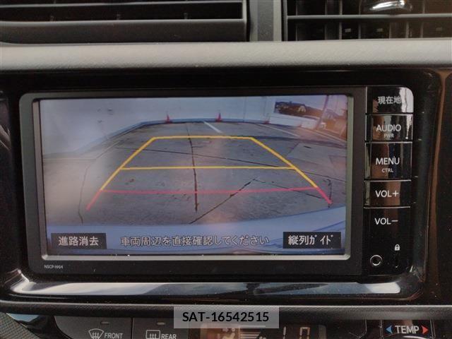 Toyota AQUA 2015-10 8883291-7