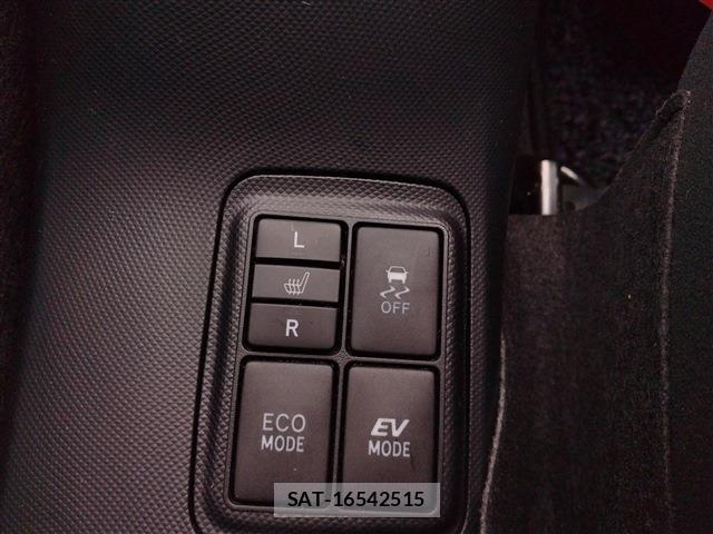 Toyota AQUA 2015-10 8883291-8
