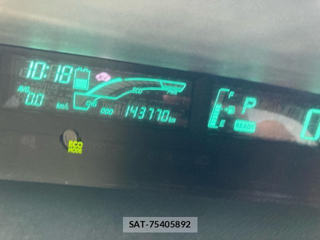 Toyota AQUA 2013-06 8883300-8