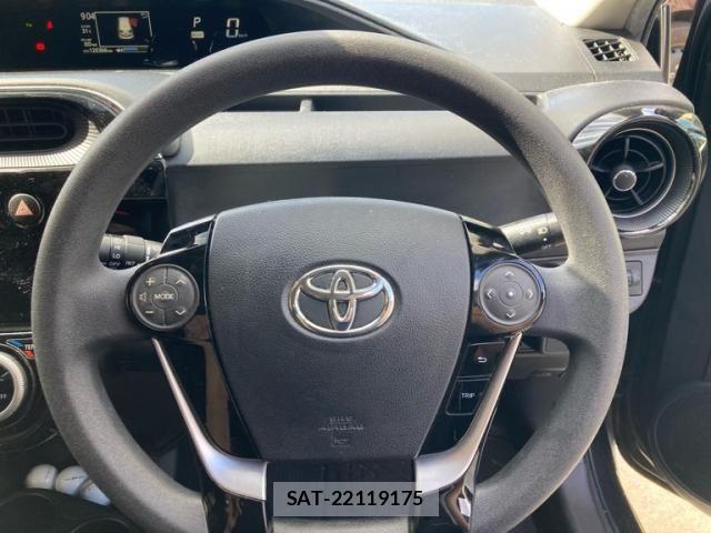 Toyota AQUA 2020-02 8883292-19