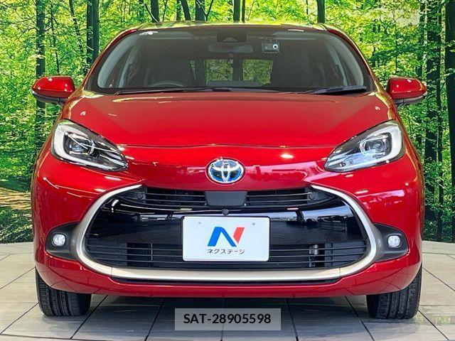 Toyota AQUA 2023-03 8883285-13