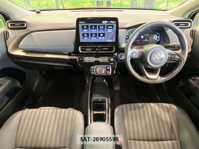 Toyota AQUA 2023-03 8883285-1