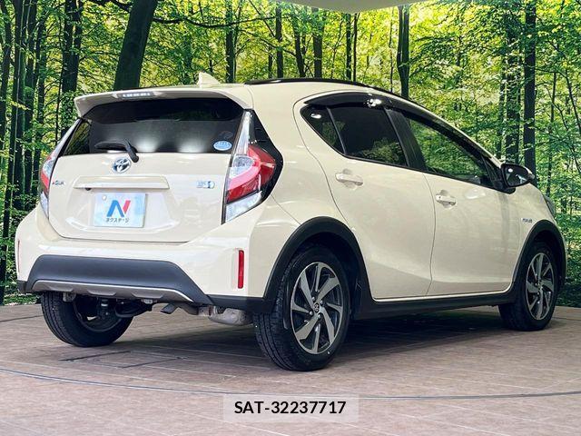 Toyota AQUA 2017-11 8883287-16