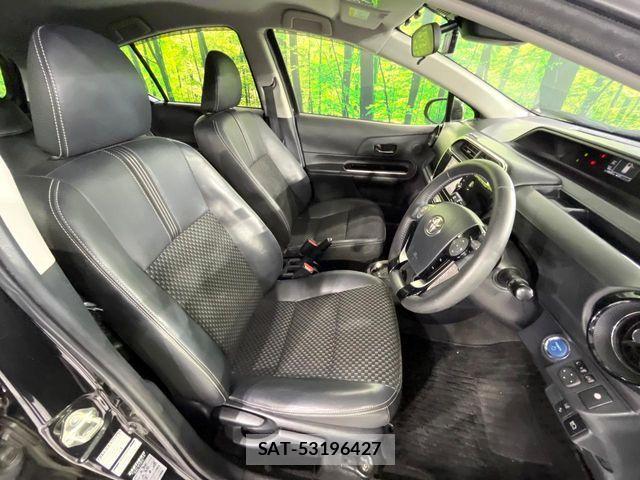 Toyota AQUA 2018-05 8883290-7
