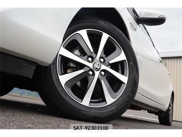 Toyota AQUA 2018-05 8883286-14
