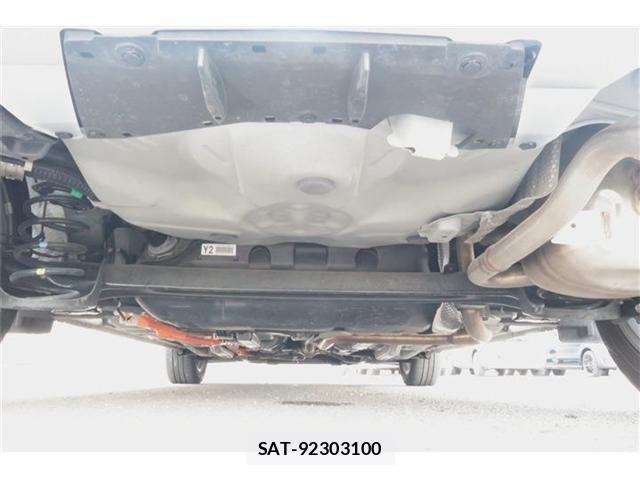 Toyota AQUA 2018-05 8883286-20