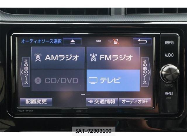 Toyota AQUA 2018-05 8883286-28