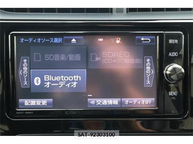 Toyota AQUA 2018-05 8883286-29