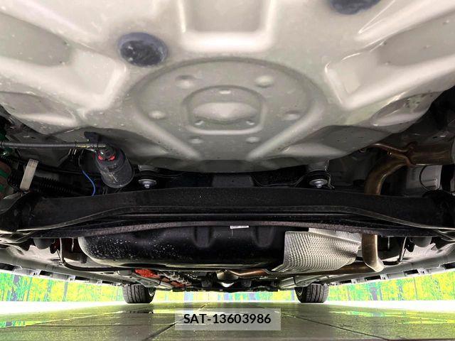 Toyota AQUA 2024-05 8883281-18