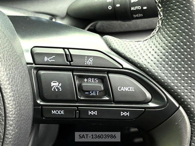 Toyota AQUA 2024-05 8883281-4