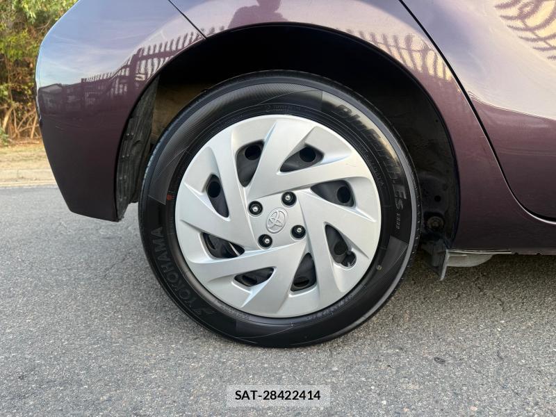 Toyota AQUA 2017-05 1289503-31
