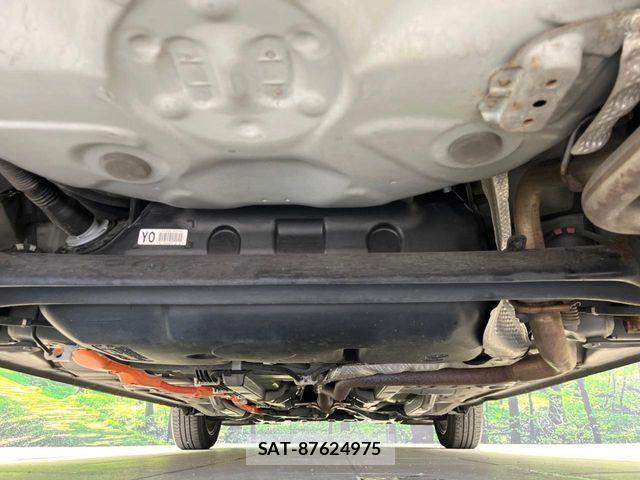 Toyota AQUA 2015-12 8883295-17