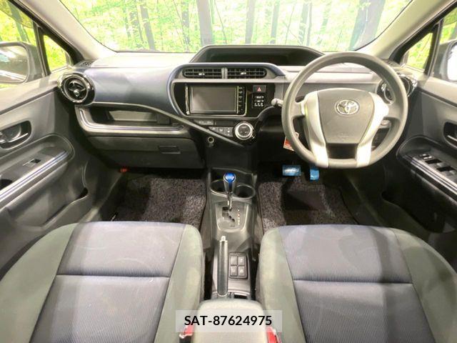Toyota AQUA 2015-12 8883295-1